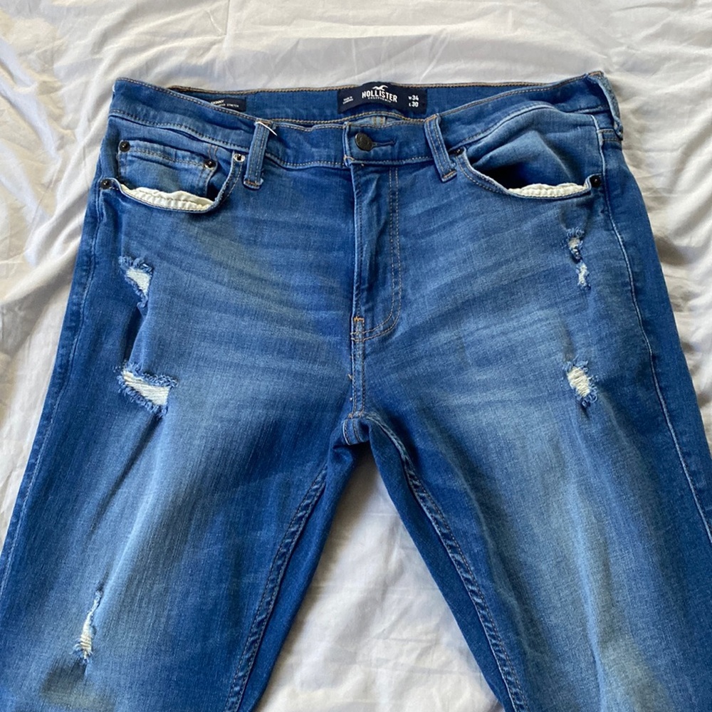 Hollister skinny jeans